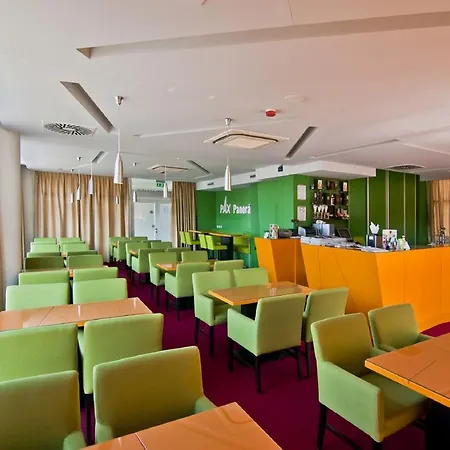 酒店 Pax 特伦钦温泉区