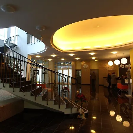 Pax 3* 特伦钦温泉区